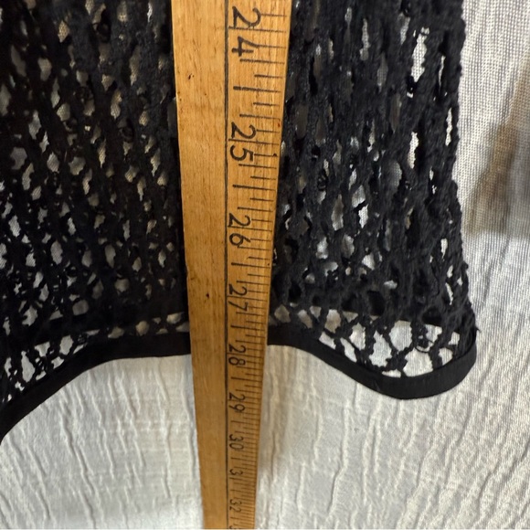 Anne Fontaine Paris Sheer mesh lace Button-Down Blouse – Black – Size 3 (medium) - Picture 8 of 11